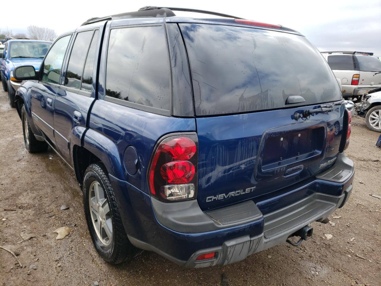 Photo 3 from auction – 2004 CHEVROLET TRAILBLAZE with VIN 1GNDT13S142343753