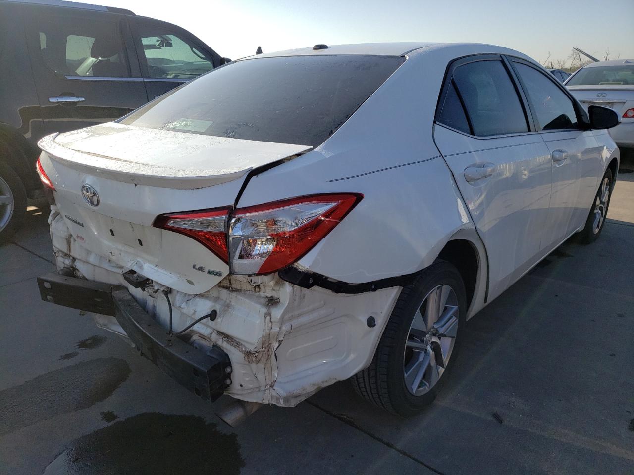 Photo 4 from auction – 2014 TOYOTA COROLLA EC with VIN 5YFBPRHE8EP024925