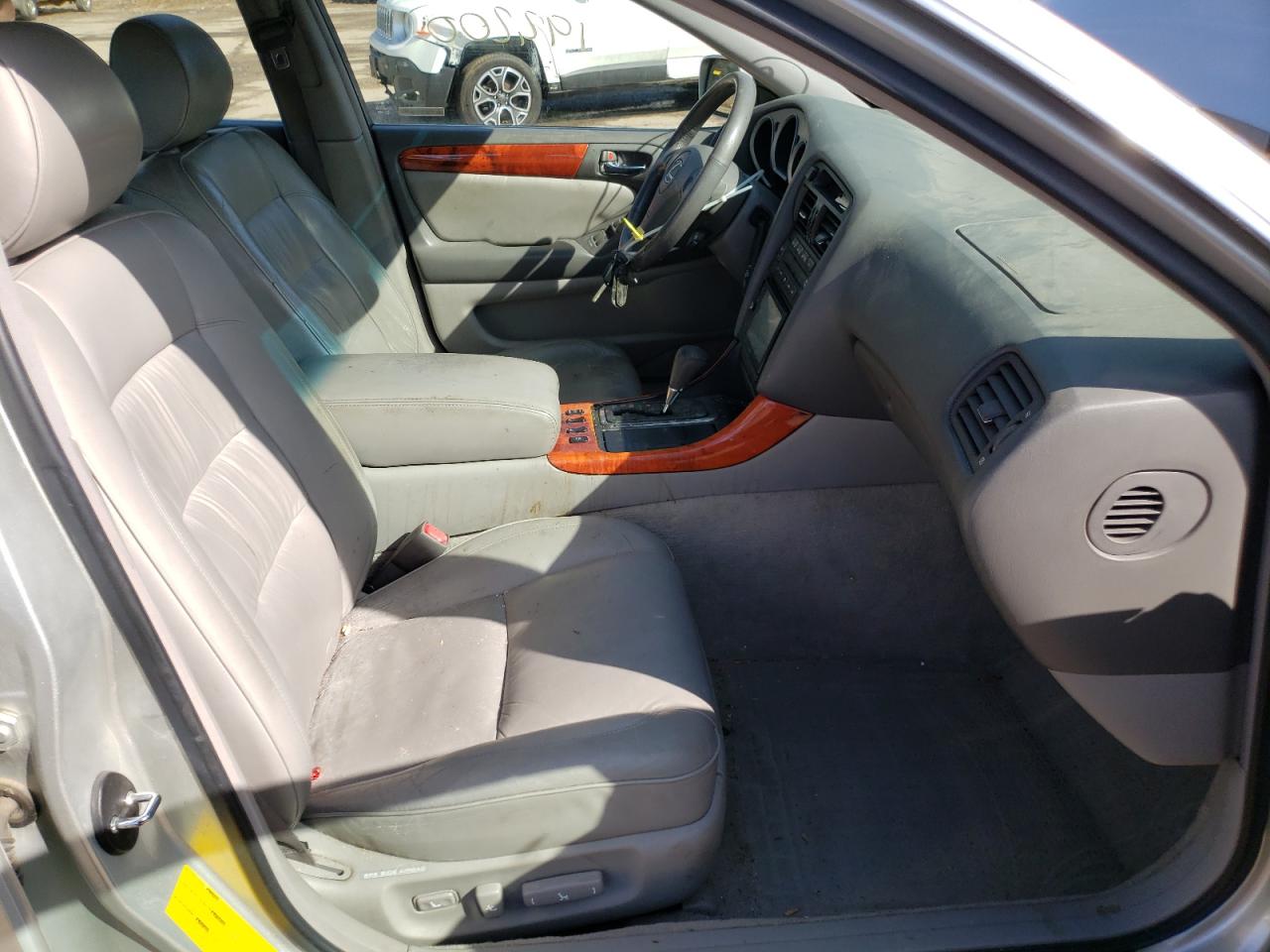 Foto 5 de la subasta – 2002 LEXUS GS 300 con VIN JT8BD69S620153651