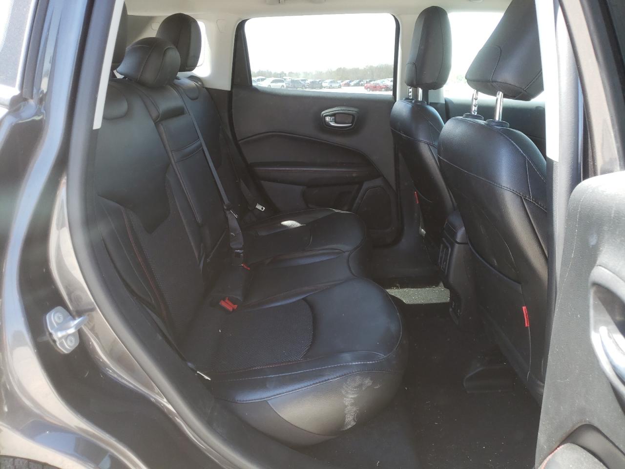 Photo 6 from auction – 2019 JEEP COMPASS TR with VIN 3C4NJDDB5KT795865
