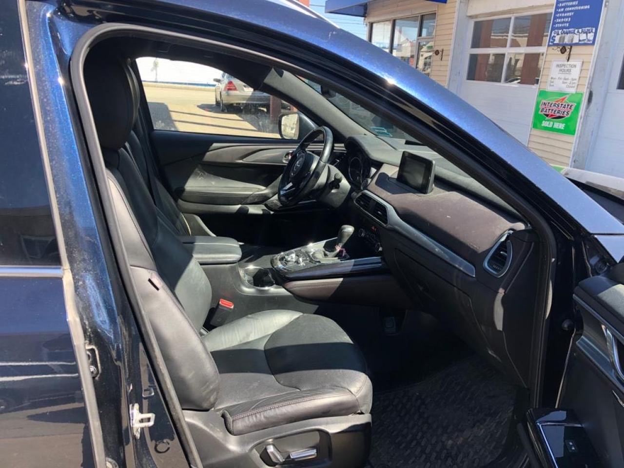 Photo 5 from auction – 2016 MAZDA CX-9 GRAND with VIN JM3TCBDY3G0107996