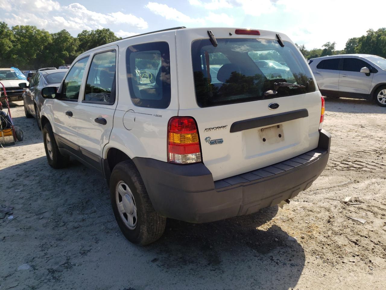 Photo 3 from auction – 2006 FORD ESCAPE XLS with VIN 1FMYU02Z16KD48014