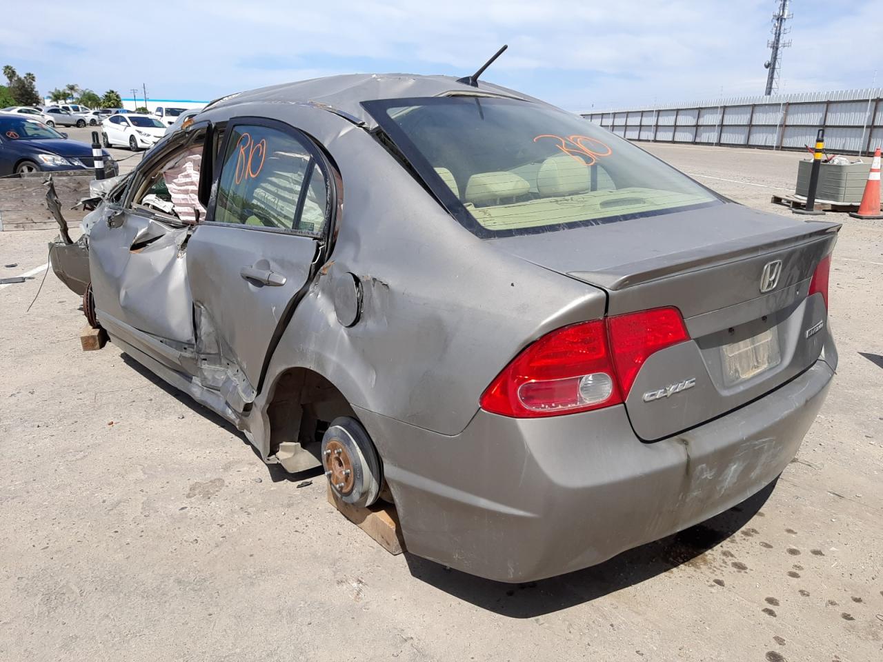 Photo 3 from auction – 2006 HONDA CIVIC HYBR with VIN JHMFA36226S003978