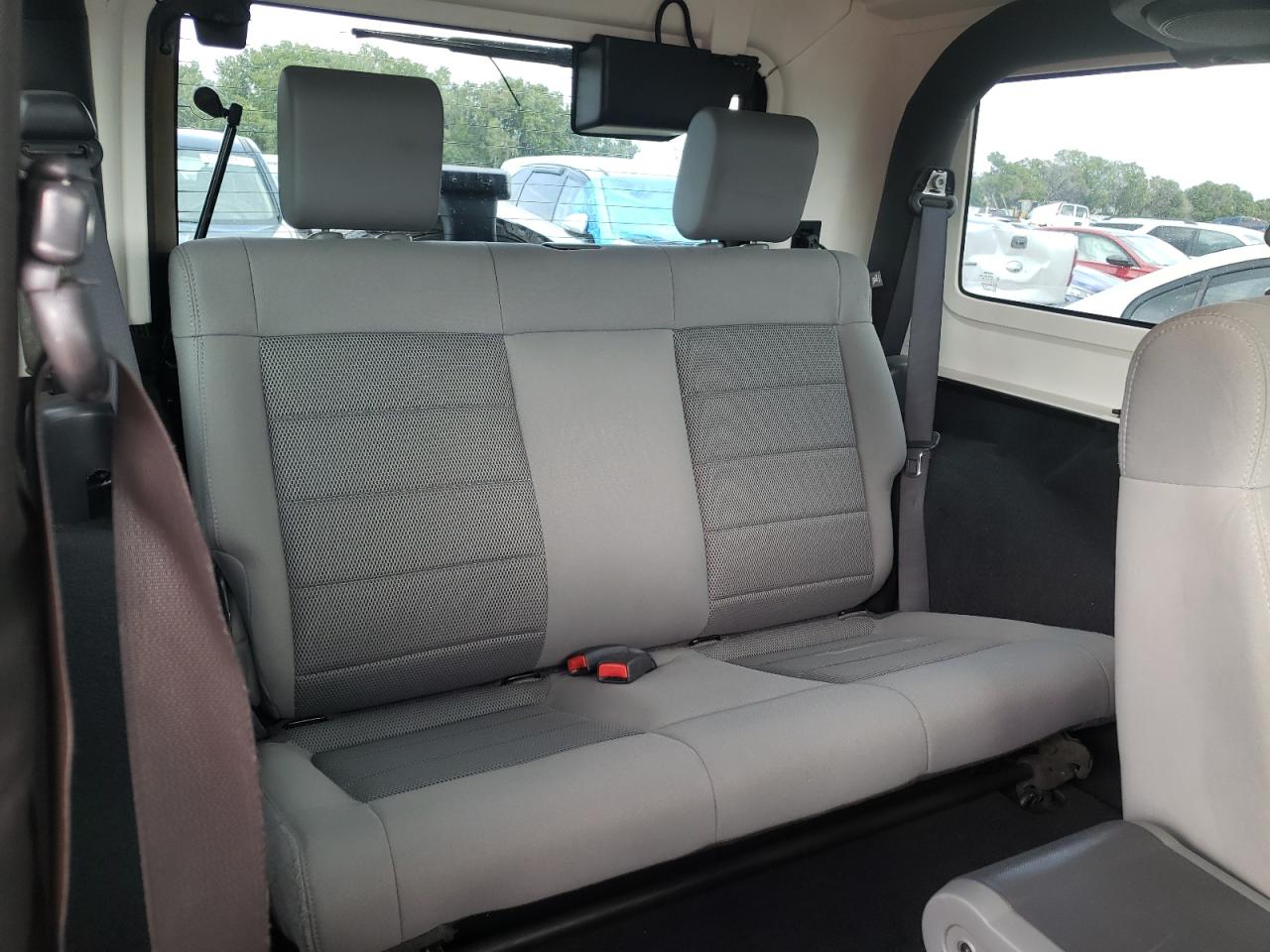 Photo 6 from auction – 2010 JEEP WRANGLER S with VIN 1J4AA2D1XAL147923