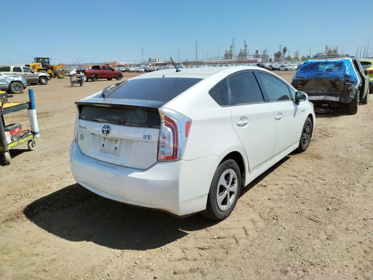 Photo 4 from auction – 2015 TOYOTA PRIUS with VIN JTDKN3DU0F0427003