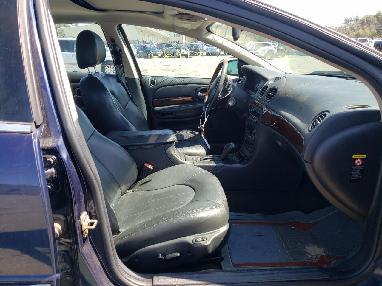 Photo 5 from auction – 2004 CHRYSLER 300M with VIN 2C3AE66G84H684833