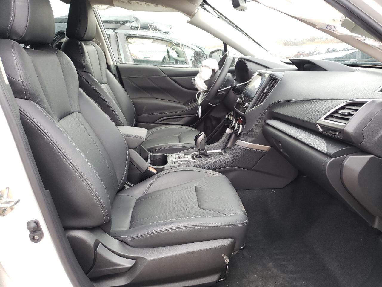 Photo 5 from auction – 2020 SUBARU FORESTER L with VIN JF2SKAUC5LH577899