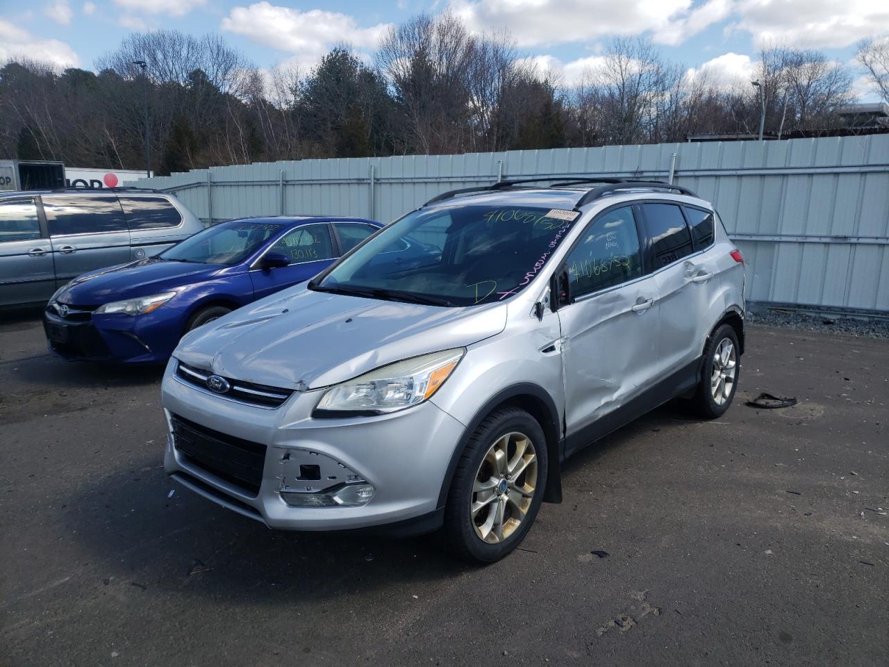 Photo 2 from auction – 2013 FORD ESCAPE SEL with VIN 1FMCU9HX0DUB88388