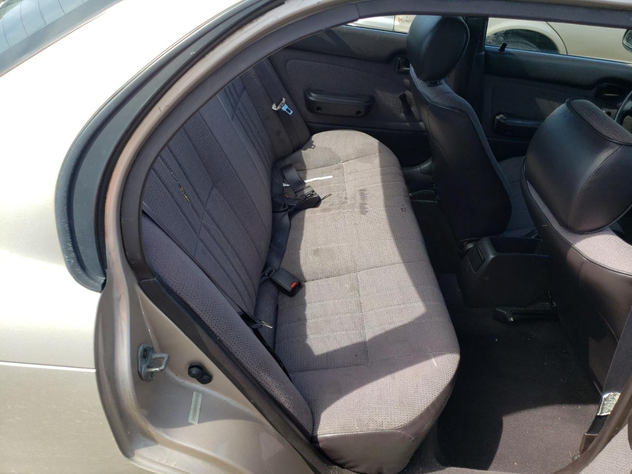 Photo 6 from auction – 1994 TOYOTA COROLLA with VIN 1NXAE04B3RZ181811