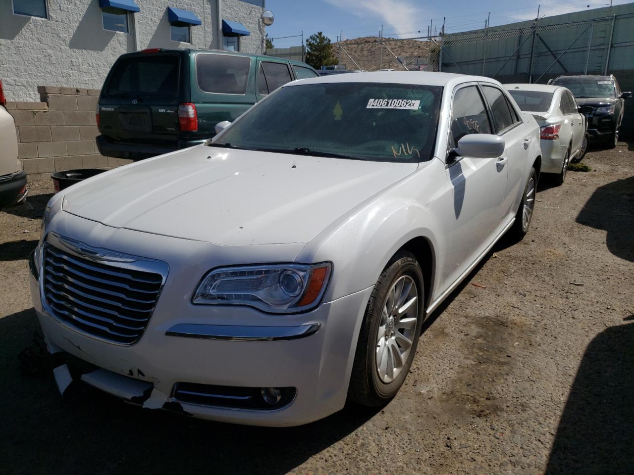 Photo 2 from auction – 2013 CHRYSLER 300 with VIN 2C3CCAAG7DH508770