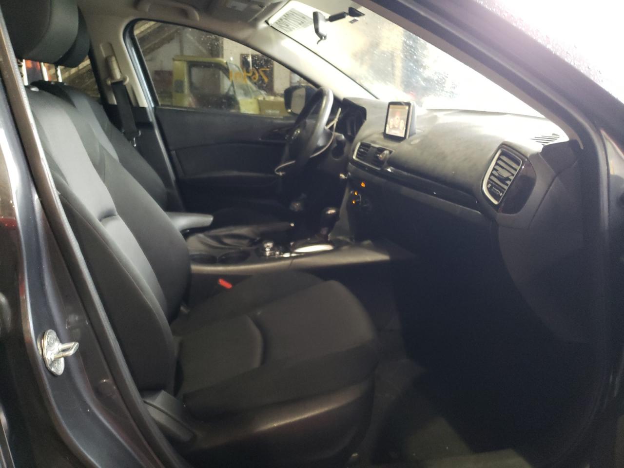 Photo 5 from auction – 2015 MAZDA 3 SPORT with VIN 3MZBM1U72FM170101