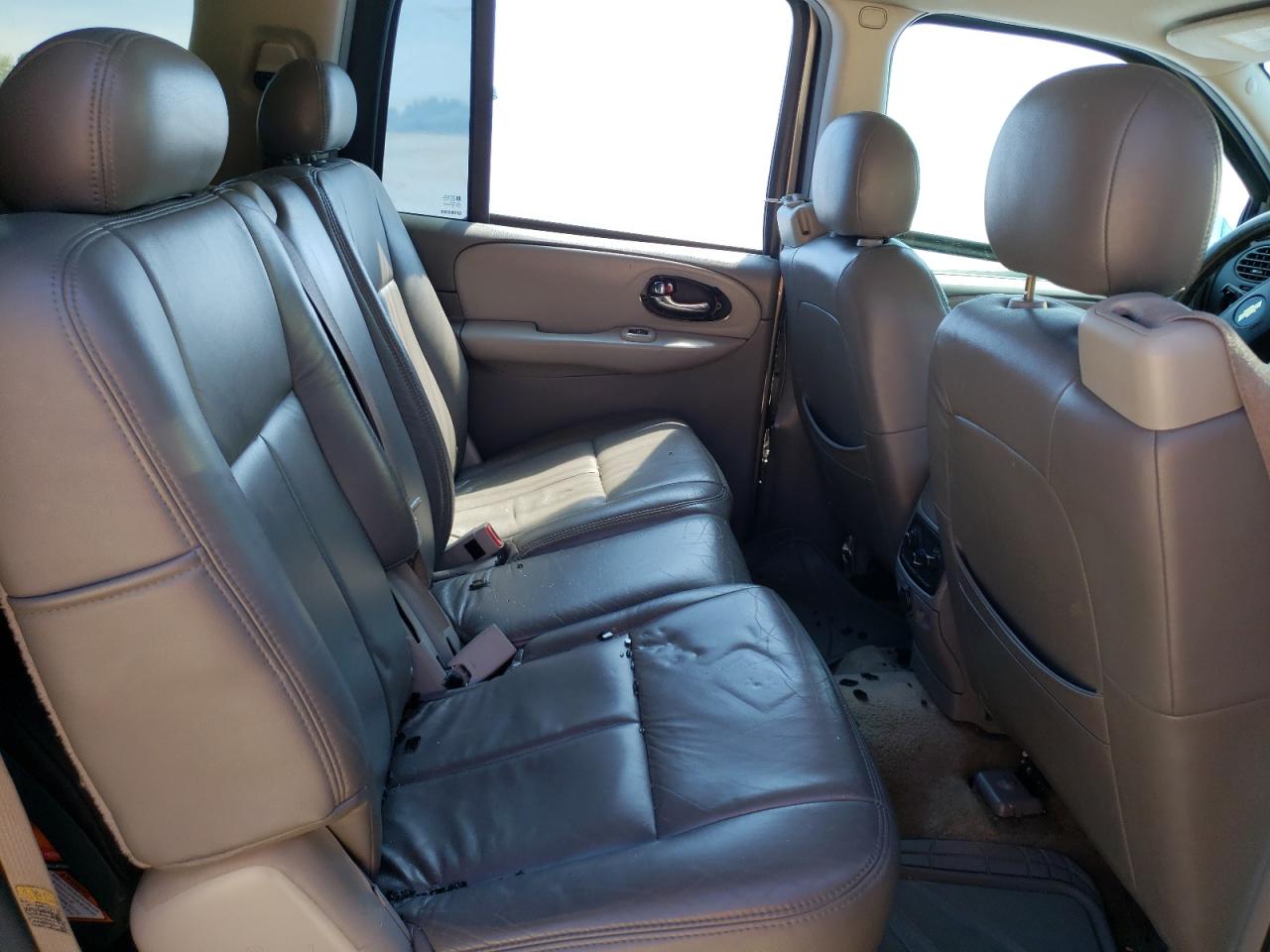 Photo 6 from auction – 2005 CHEVROLET TRAILBLAZE with VIN 1GNES16S256193259