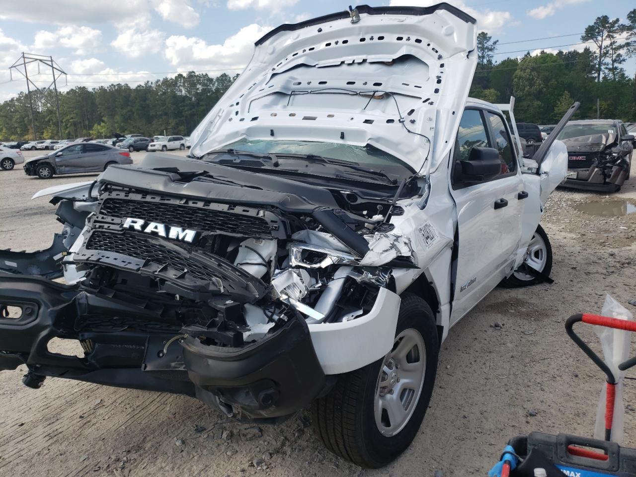 Photo 2 from auction – 2021 RAM 1500 TRADE with VIN 1C6RRFCG7MN726625