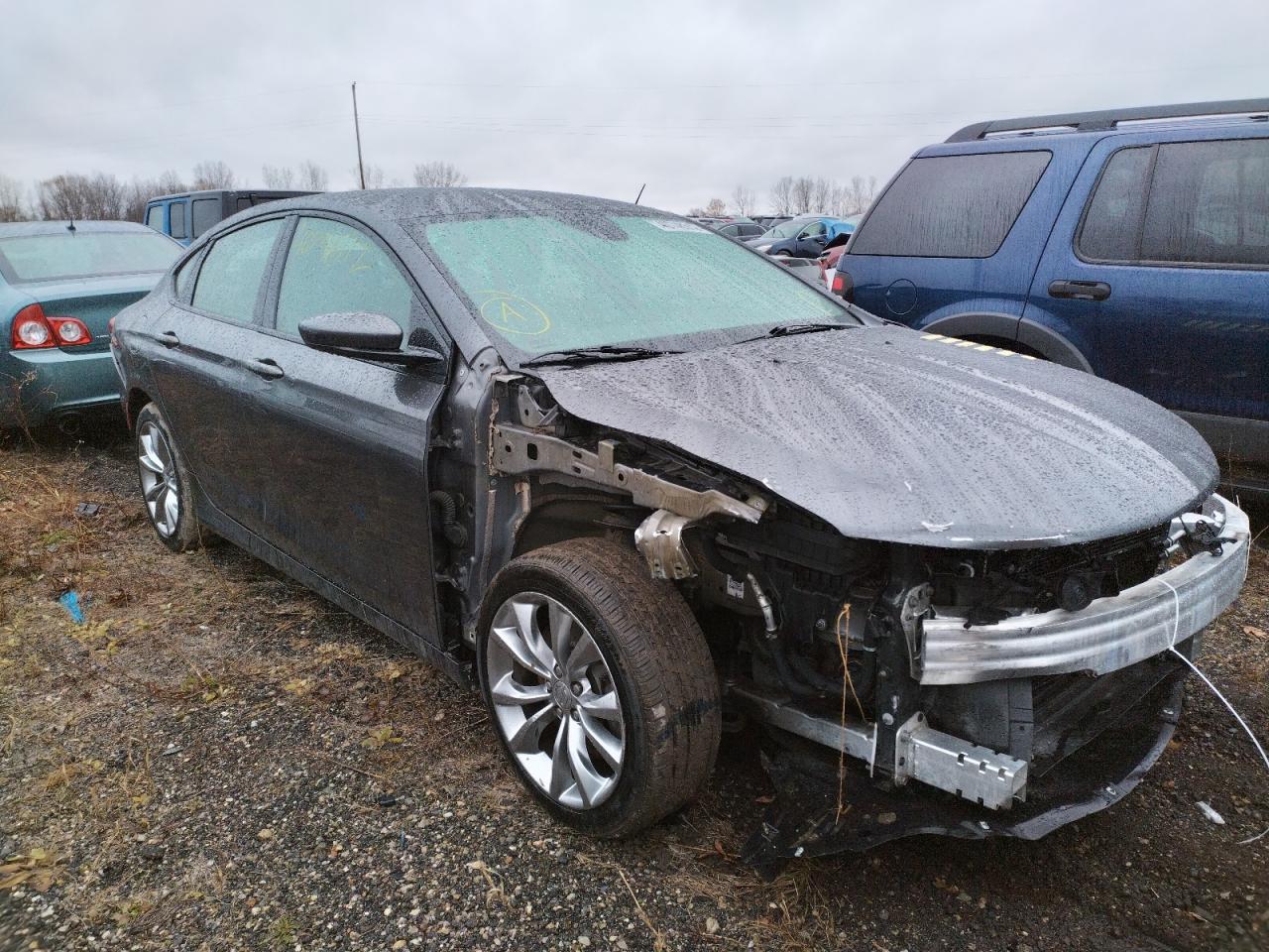 CHRYSLER 200 S 2015 with VIN 1C3CCCBG1FN643960 - Photo from auction