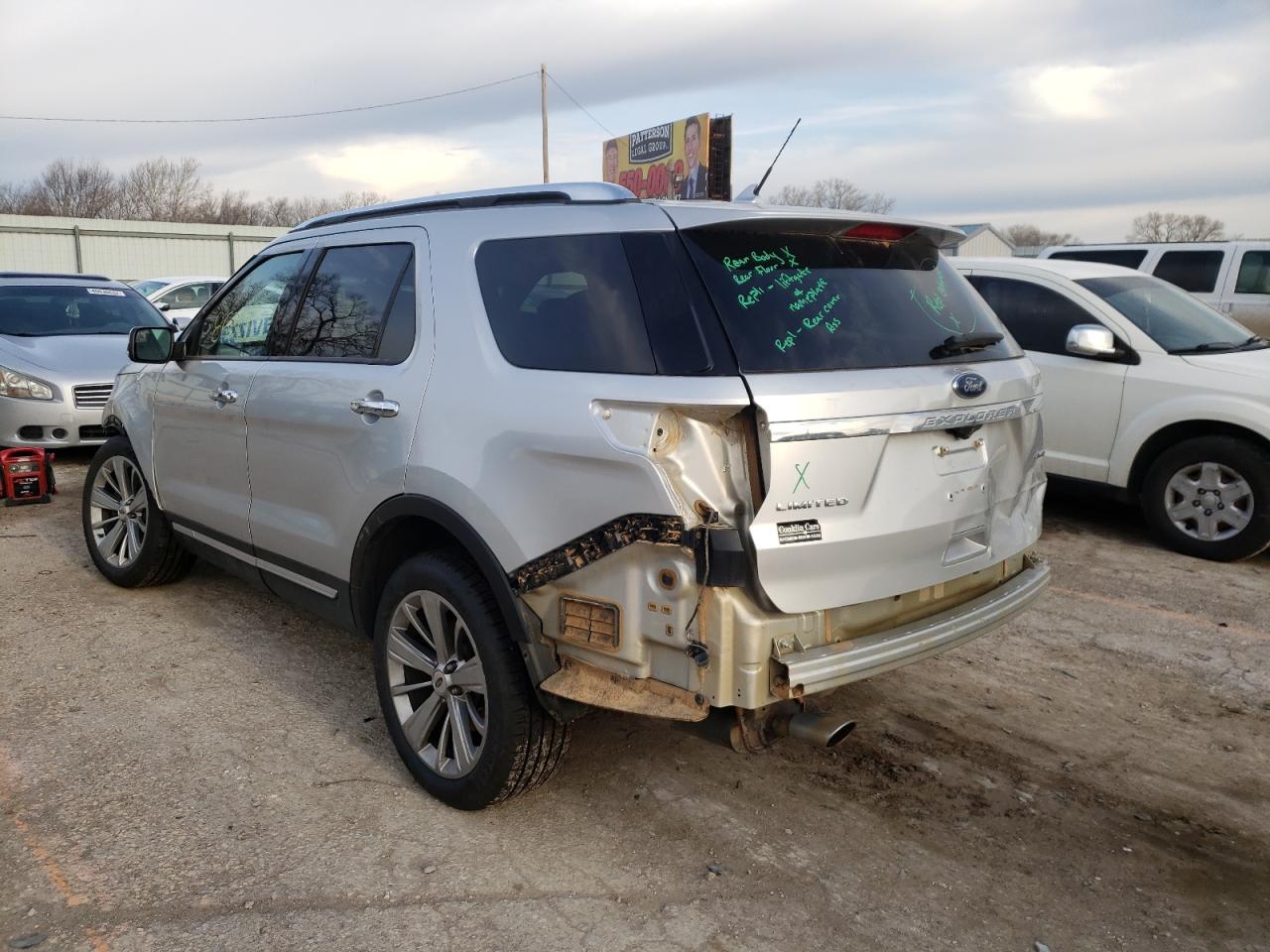 Photo 3 from auction – 2018 FORD EXPLORER L with VIN 1FM5K8F87JGB67147