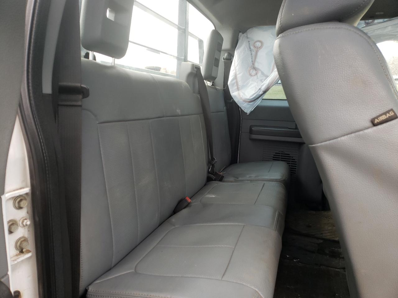Zdjęcie 6 z aukcji – 2015 FORD F250 SUPER z VIN 1FT7X2B61FED59778