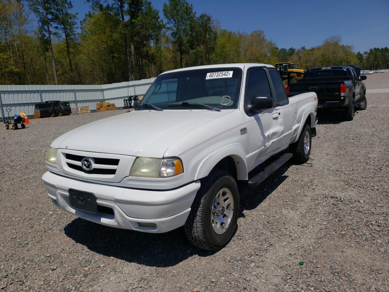 Photo 2 from auction – 2002 MAZDA B3000 CAB with VIN 4F4YR16U22TM20960