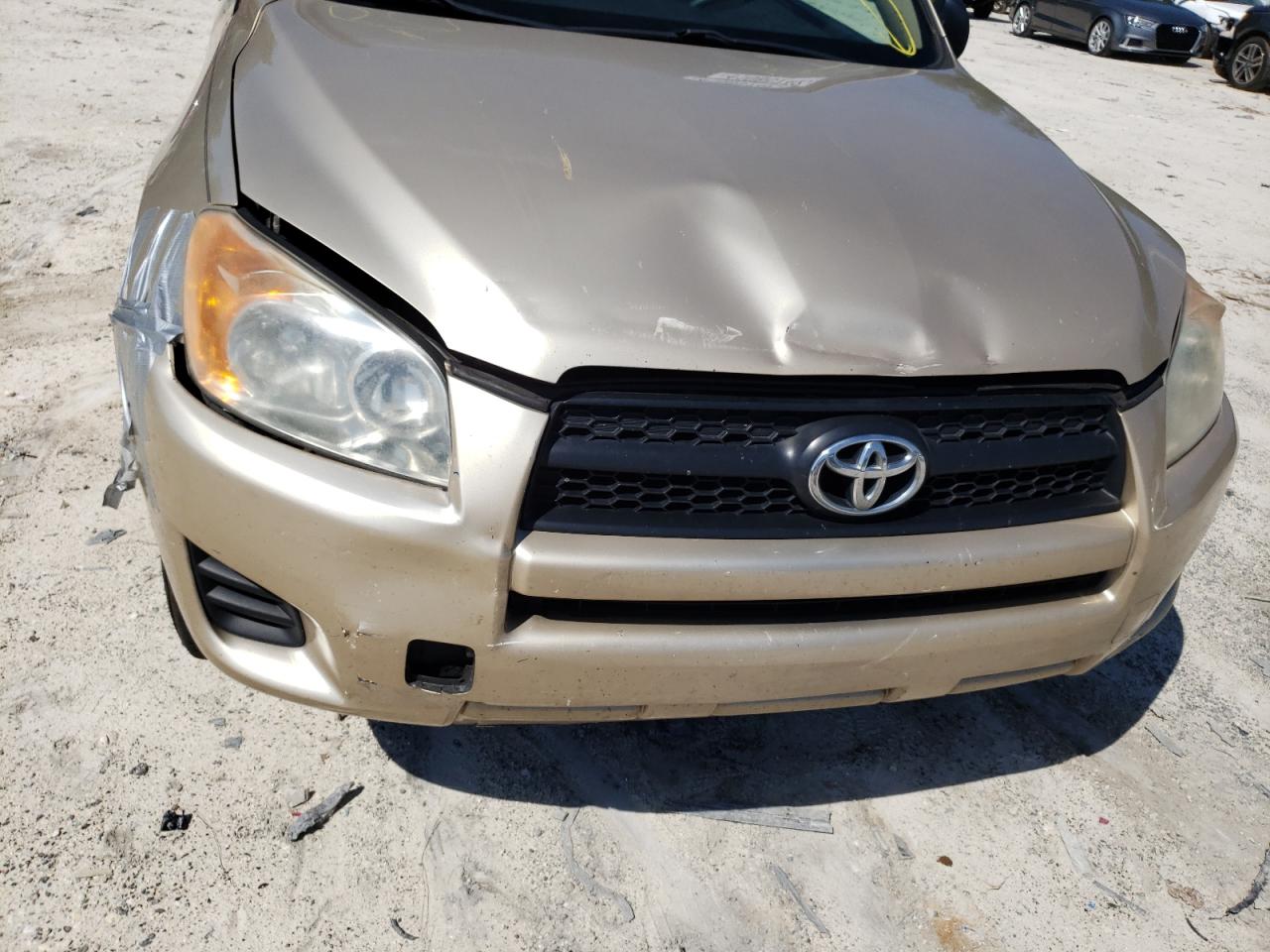 Photo 9 from auction – 2010 TOYOTA RAV4 with VIN 2T3ZF4DV6AW020351