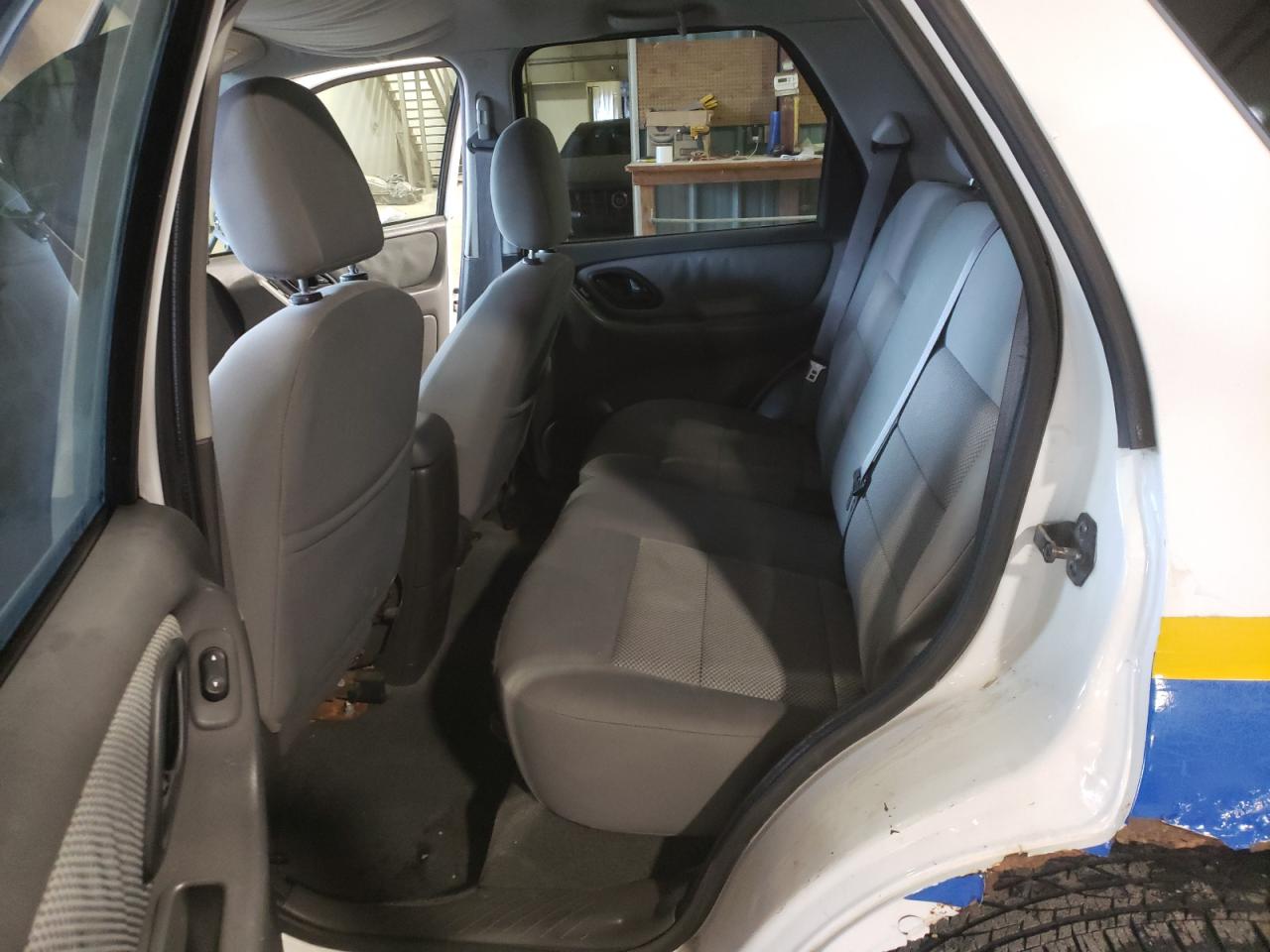 Photo 6 from auction – 2007 FORD ESCAPE HEV with VIN 1FMYU59HX7KB69076