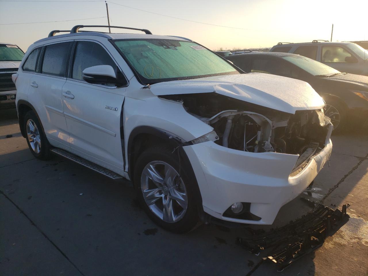 TOYOTA HIGHLANDER 2014 with VIN 5TDDCRFH7ES004884 - Photo from auction