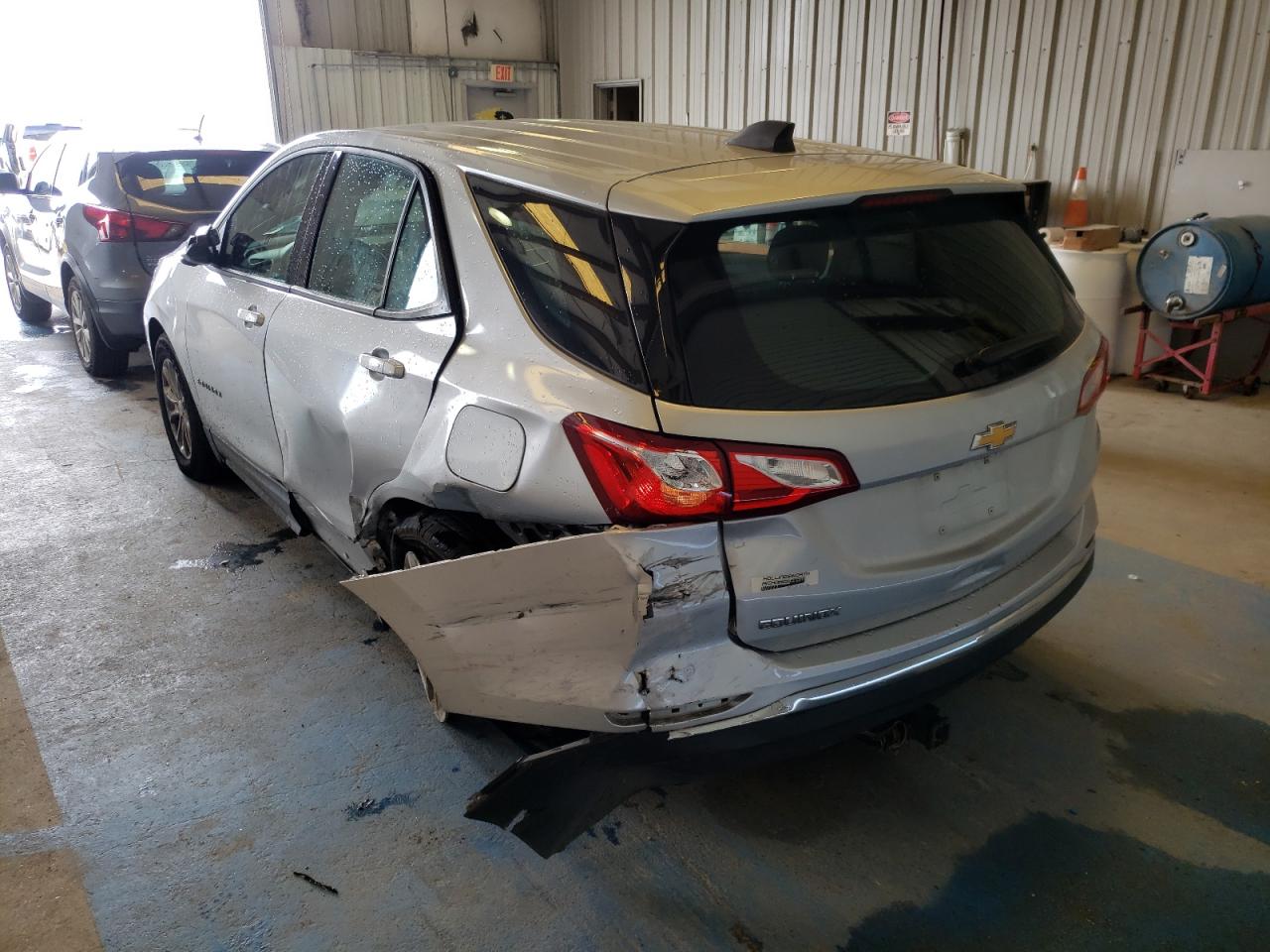 Photo 3 from auction – 2018 CHEVROLET EQUINOX LS with VIN 2GNAXHEV2J6161419