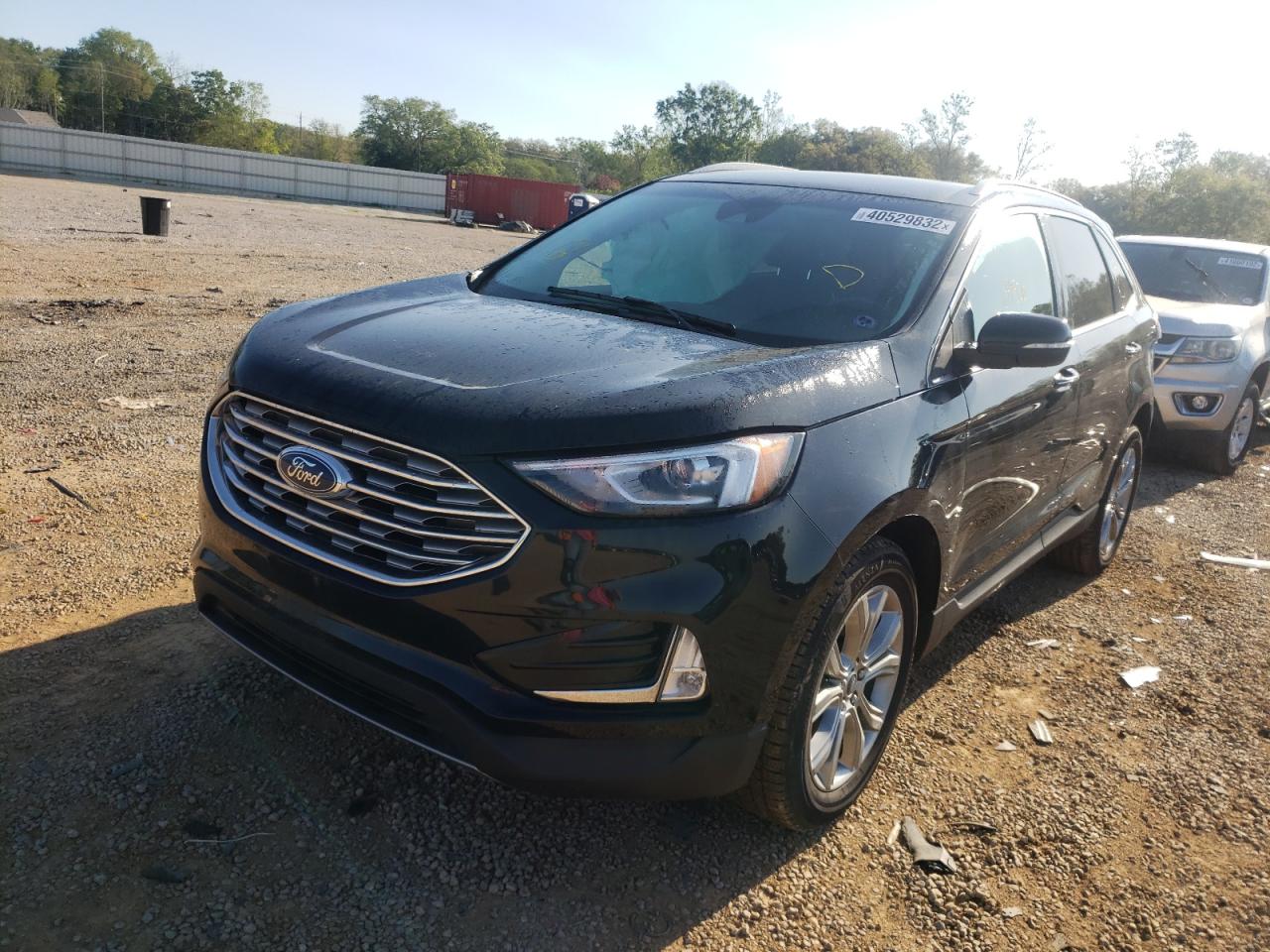 Photo 2 from auction – 2019 FORD EDGE TITAN with VIN 2FMPK4K91KBB54192