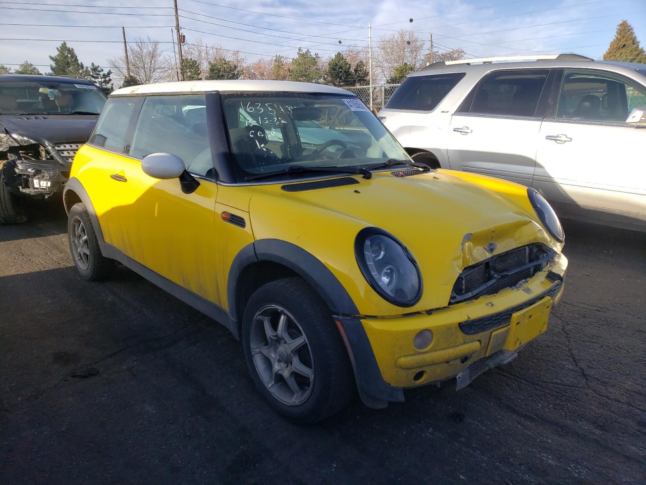 MINI COOPER 2003 with VIN WMWRC33413TC48355 - Photo from auction