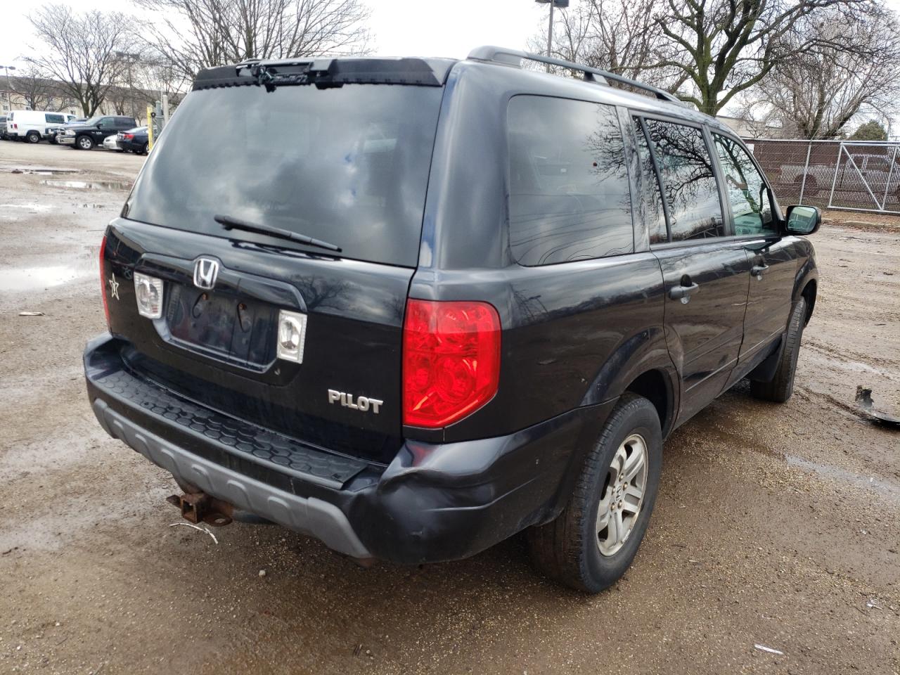 Photo 4 from auction – 2004 HONDA PILOT EXL with VIN 2HKYF18794H576235