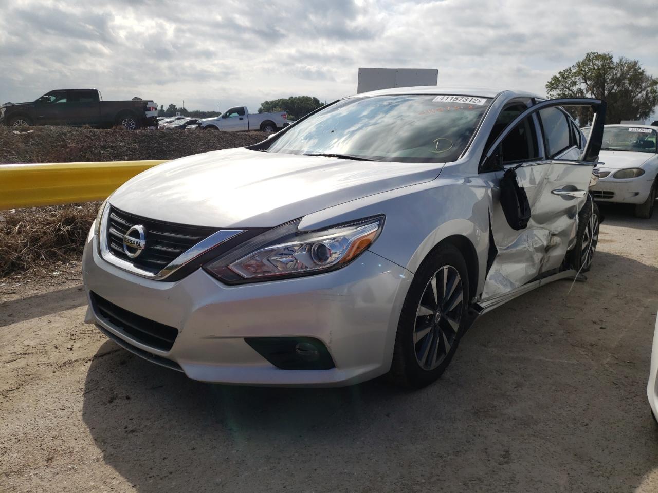 Photo 2 from auction – 2017 NISSAN ALTIMA 2.5 with VIN 1N4AL3AP6HC276966