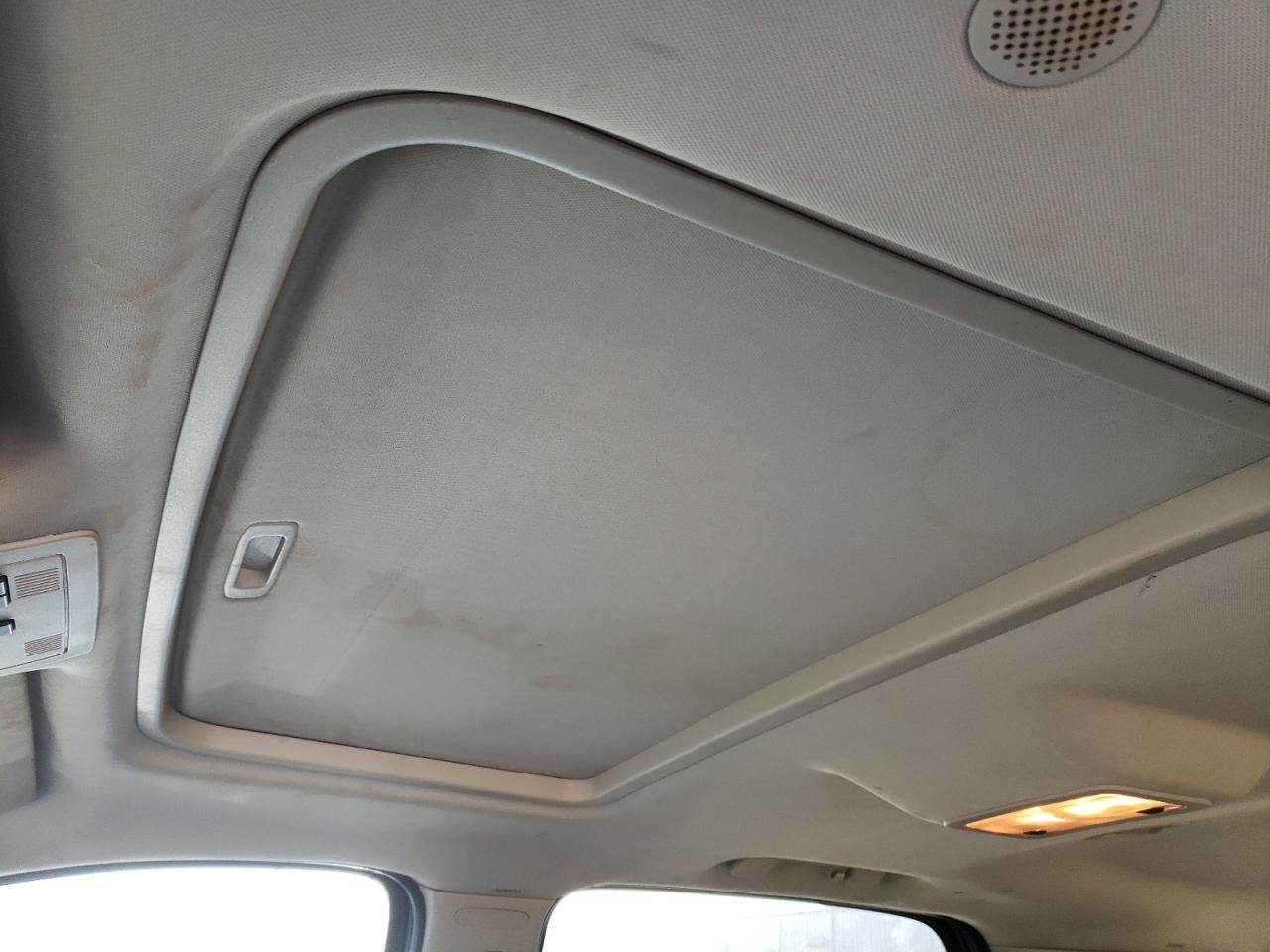 Photo 9 from auction – 2007 CHEVROLET SUBURBAN K with VIN 3GNFK16367G156438
