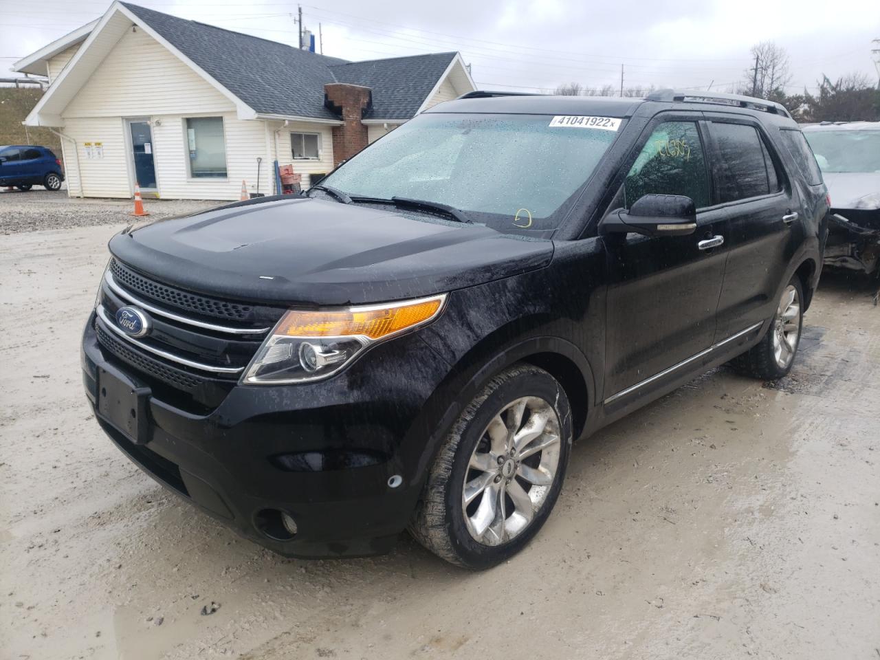 Photo 2 from auction – 2012 FORD EXPLORER L with VIN 1FMHK8F8XCGA24757