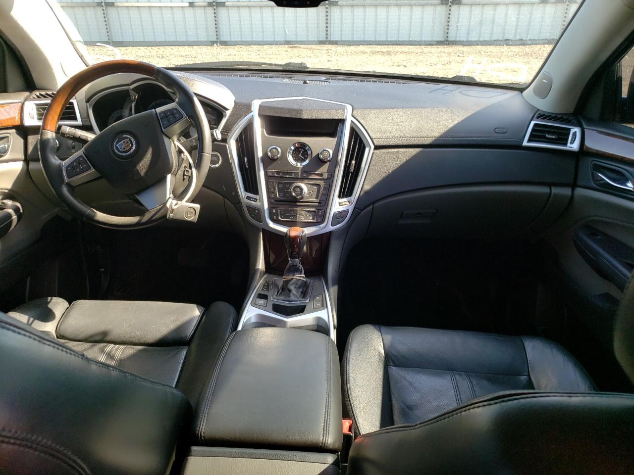 Photo 9 from auction – 2011 CADILLAC SRX LUXURY with VIN 3GYFNAEY1BS672770