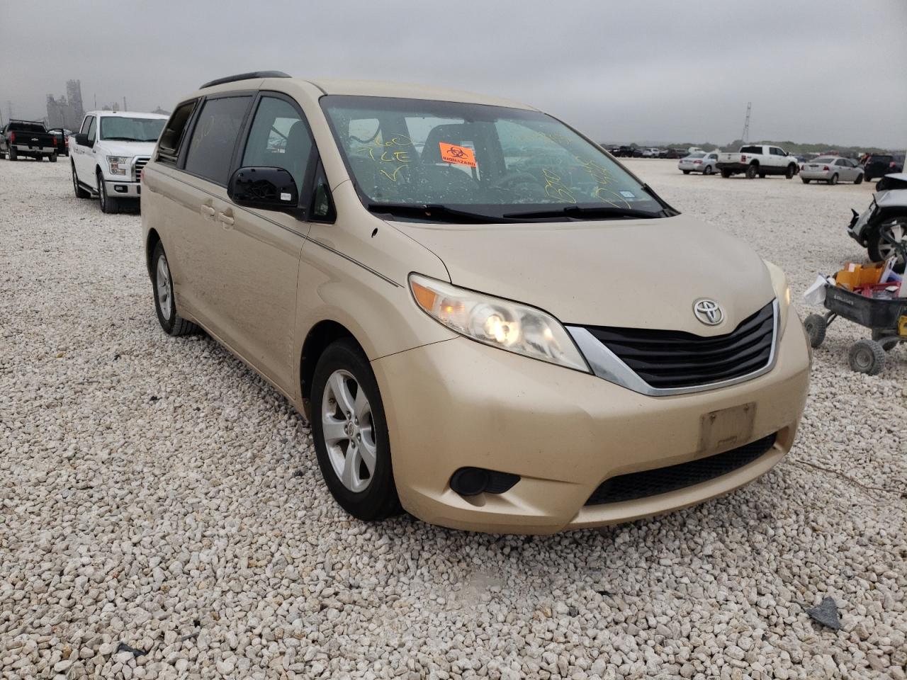 TOYOTA SIENNA LE 2011 with VIN 5TDKK3DC9BS040750 - Photo from auction