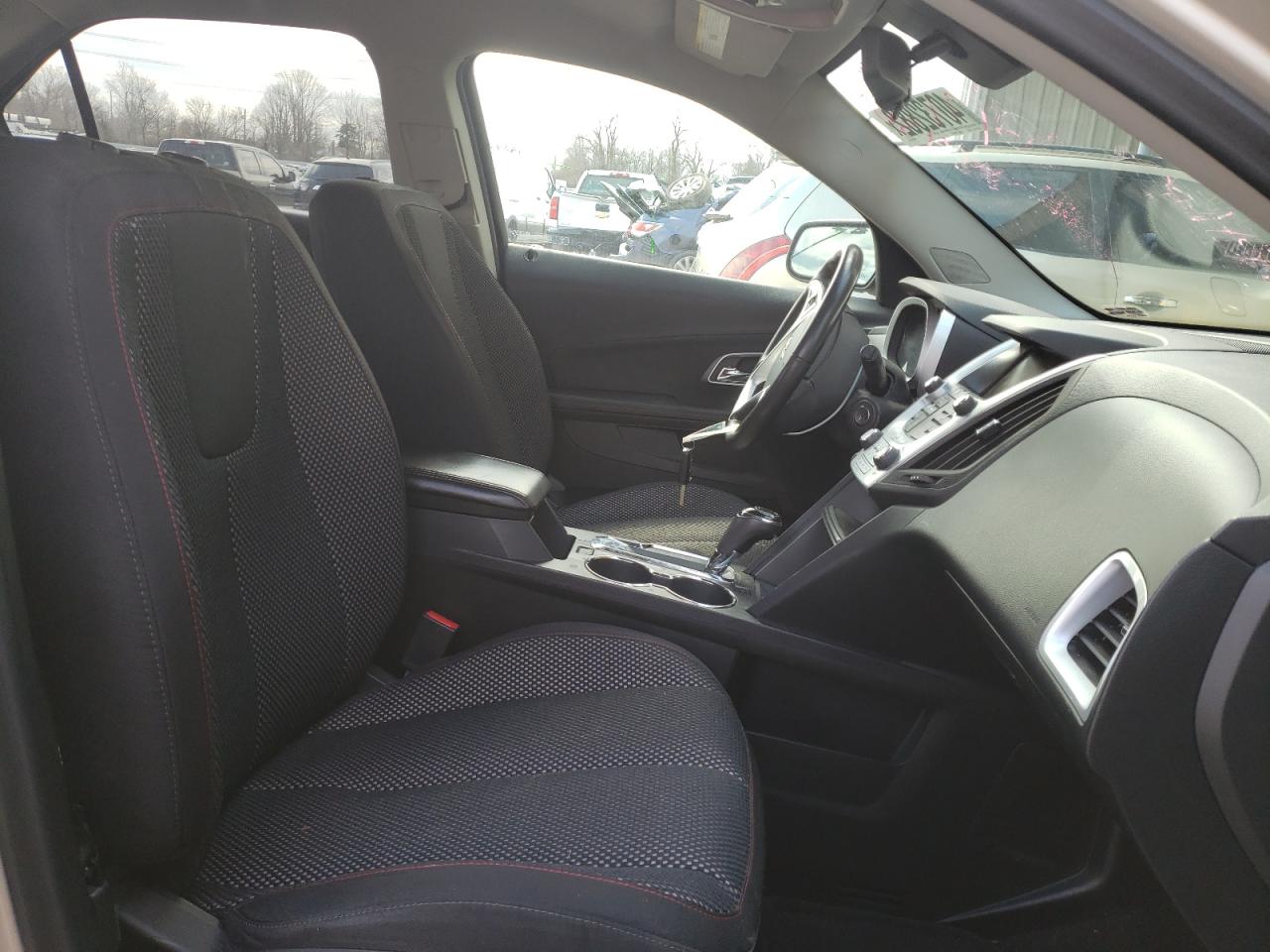 Photo 5 from auction – 2016 CHEVROLET EQUINOX LT with VIN 2GNALCEK5G1179620