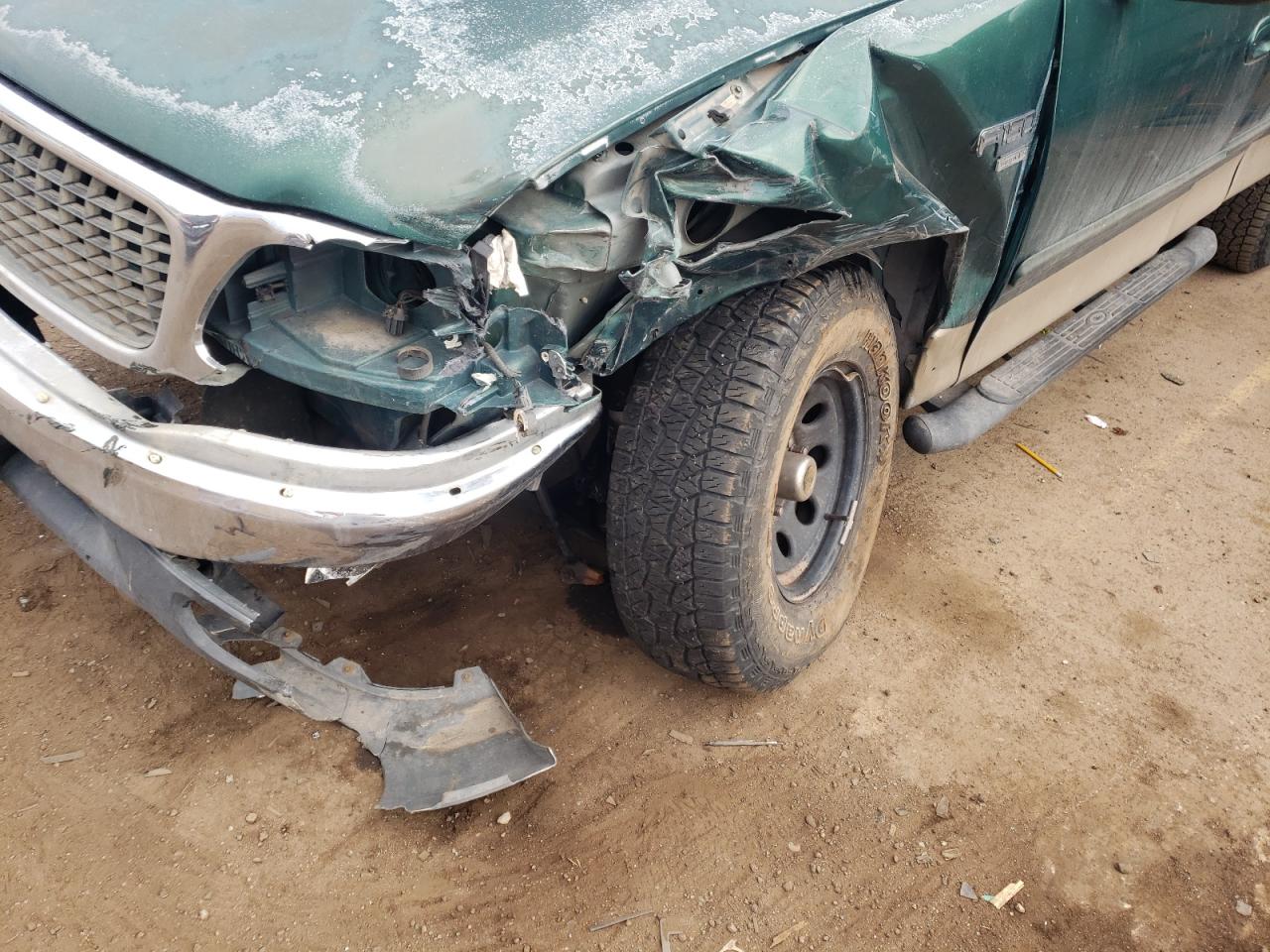 Photo 9 from auction – 1999 FORD F150 with VIN 1FTRX18W7XKB50591