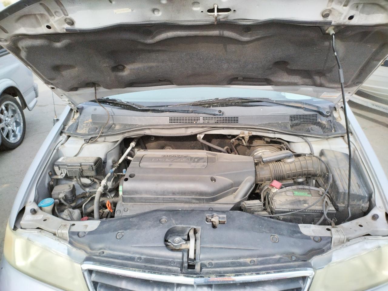 Photo 7 from auction – 2004 HONDA ODYSSEY EX with VIN 5FNRL18904B088854