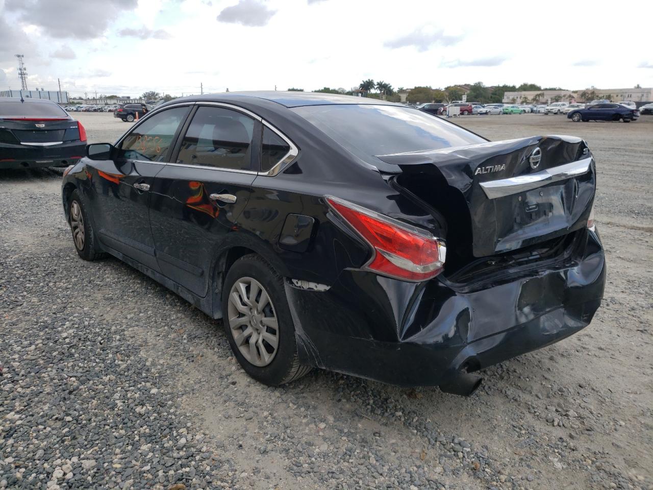 Photo 3 from auction – 2015 NISSAN ALTIMA 2.5 with VIN 1N4AL3AP7FN370033