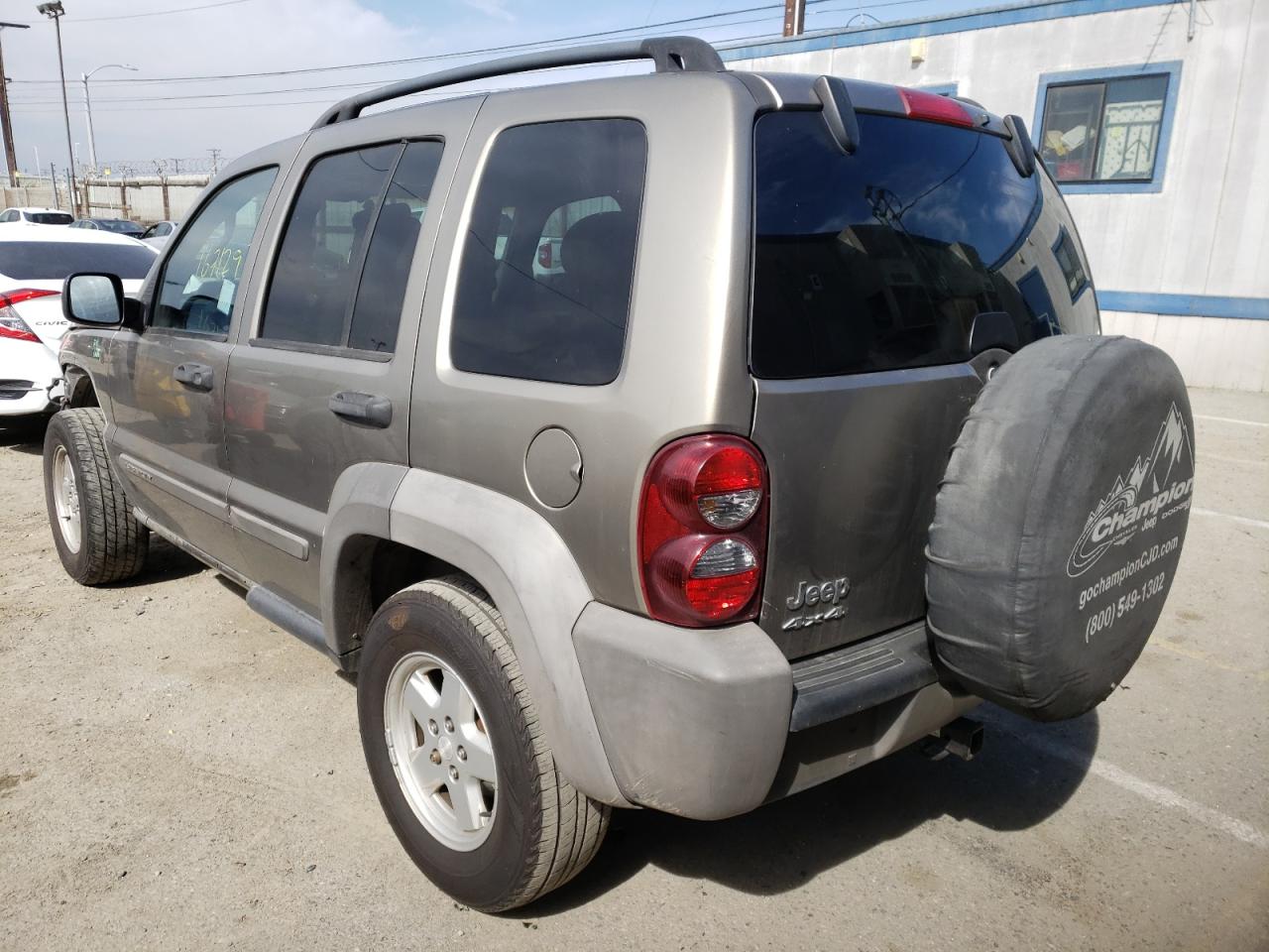 Photo 3 from auction – 2007 JEEP LIBERTY SP with VIN 1J4GL48K77W694335