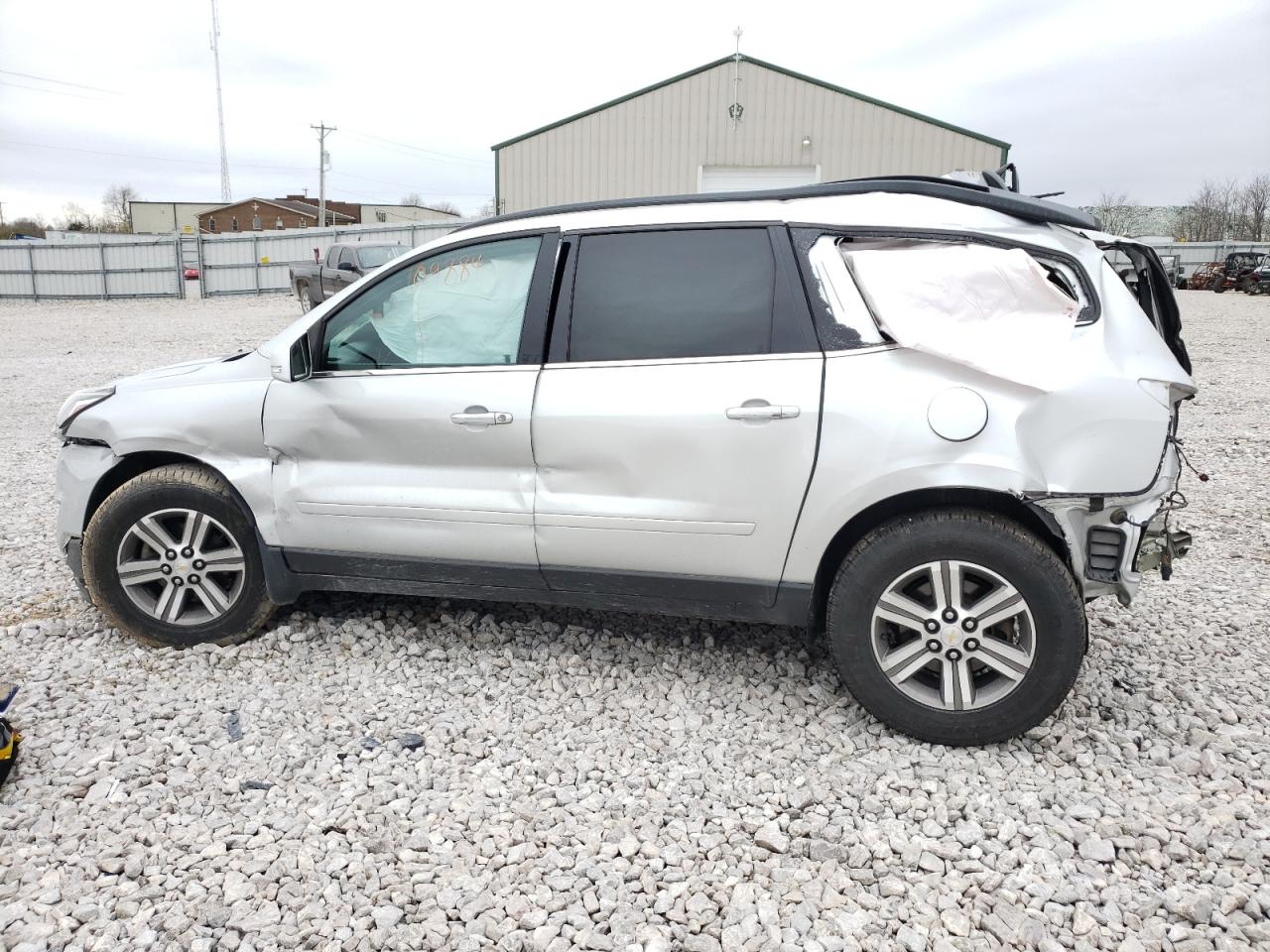 Photo 10 from auction – 2016 CHEVROLET TRAVERSE L with VIN 1GNKRHKD9GJ171841