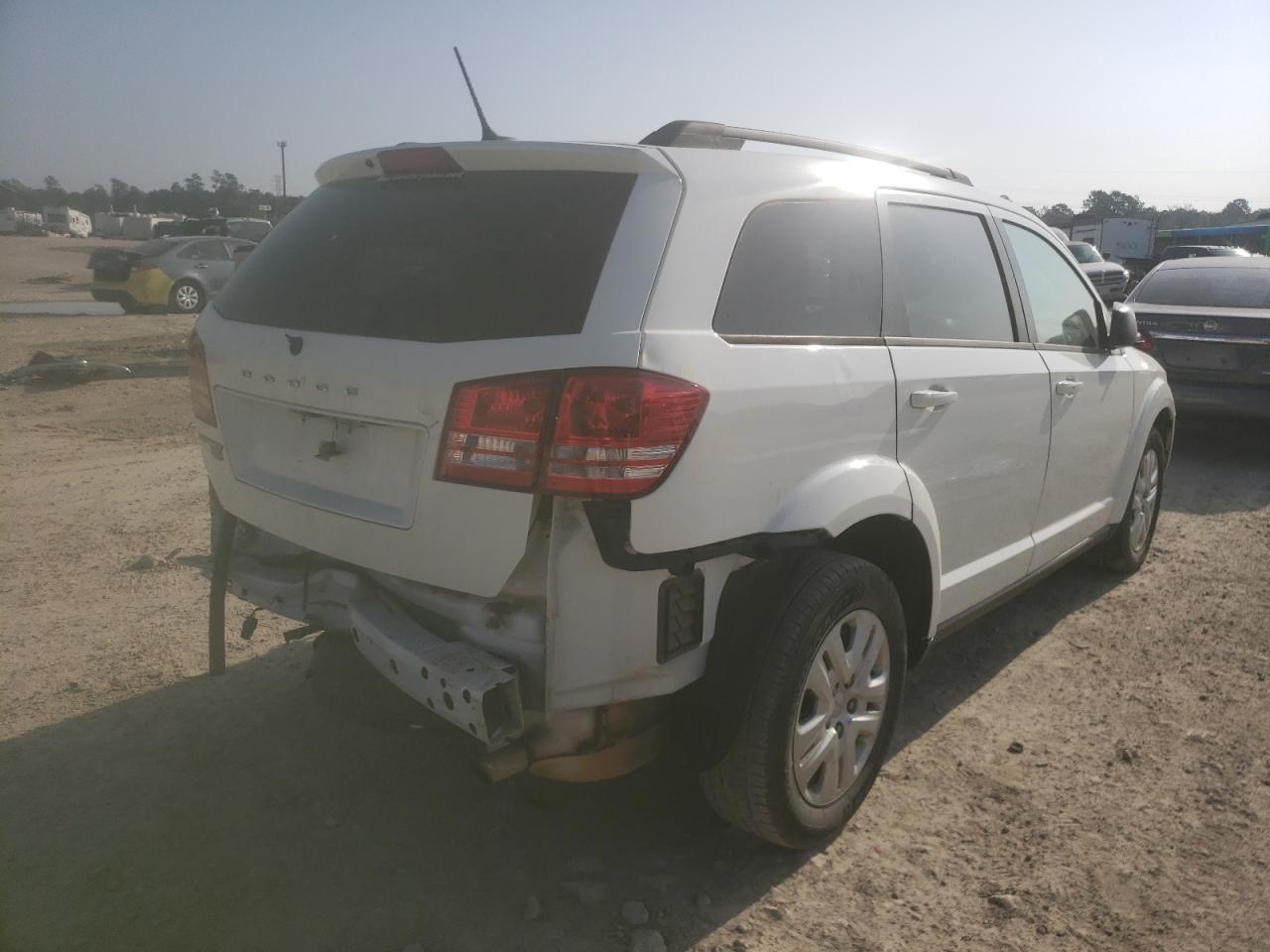 Photo 16 from auction – 2018 DODGE JOURNEY SE with VIN 3C4PDCAB0JT385648