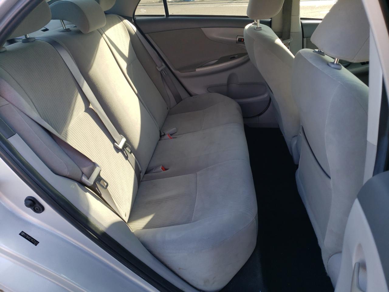 Photo 6 from auction – 2010 TOYOTA COROLLA BA with VIN 2T1BU4EE1AC252470