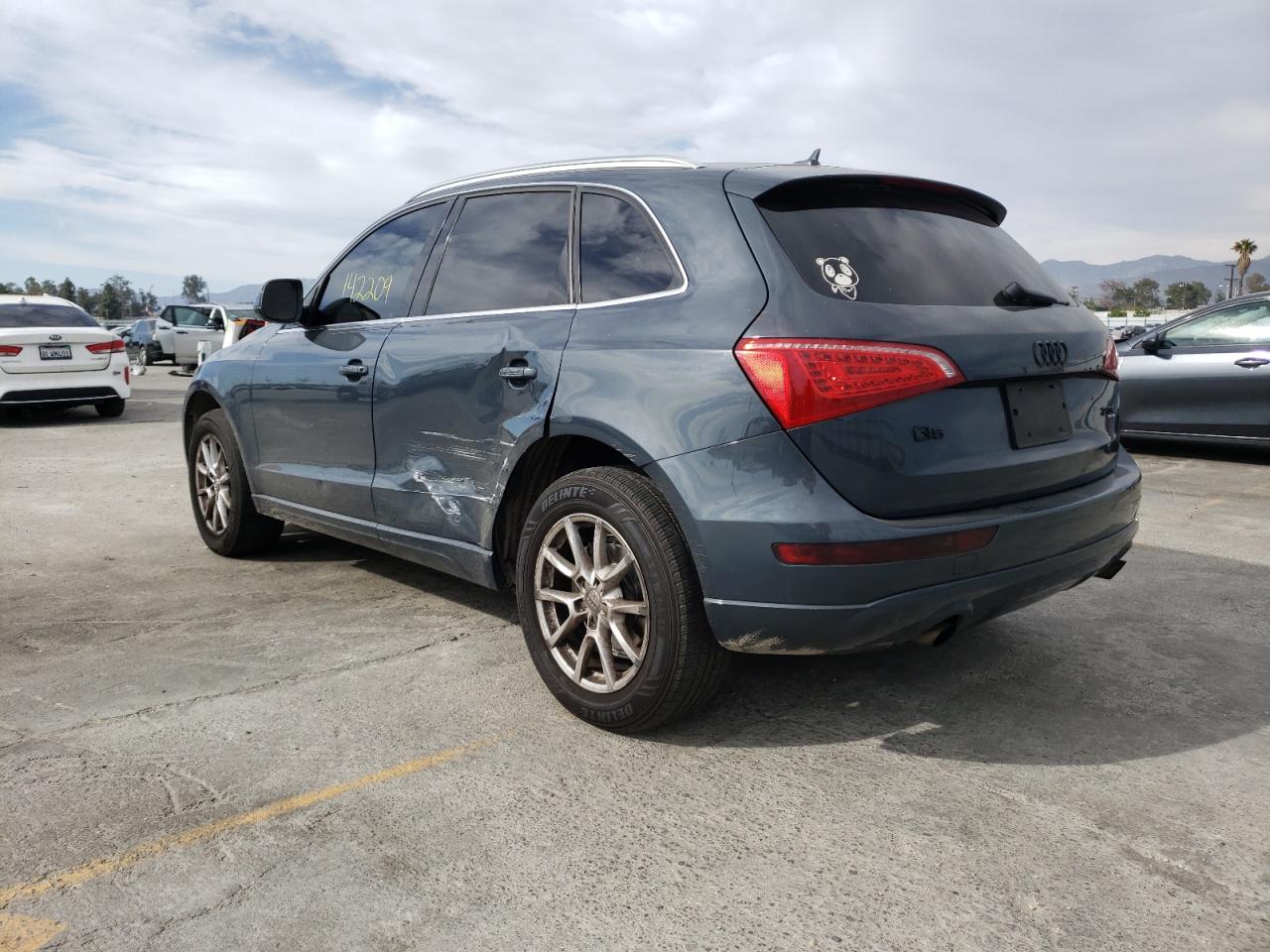 Photo 3 from auction – 2011 AUDI Q5 PREMIUM with VIN WA1CFAFP8BA092584