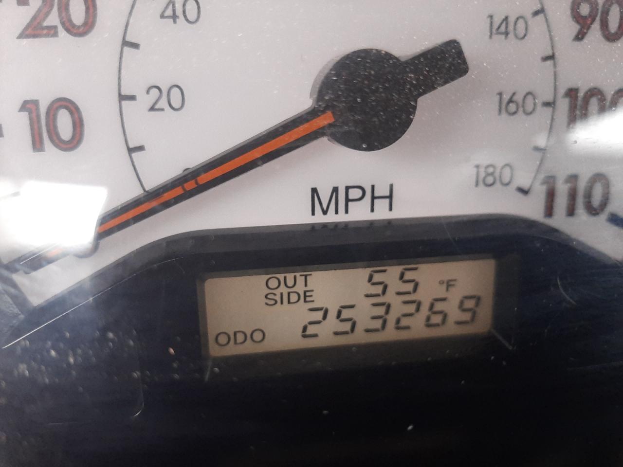 Photo 8 from auction – 2005 TOYOTA COROLLA CE with VIN 1NXBR32E35Z384134