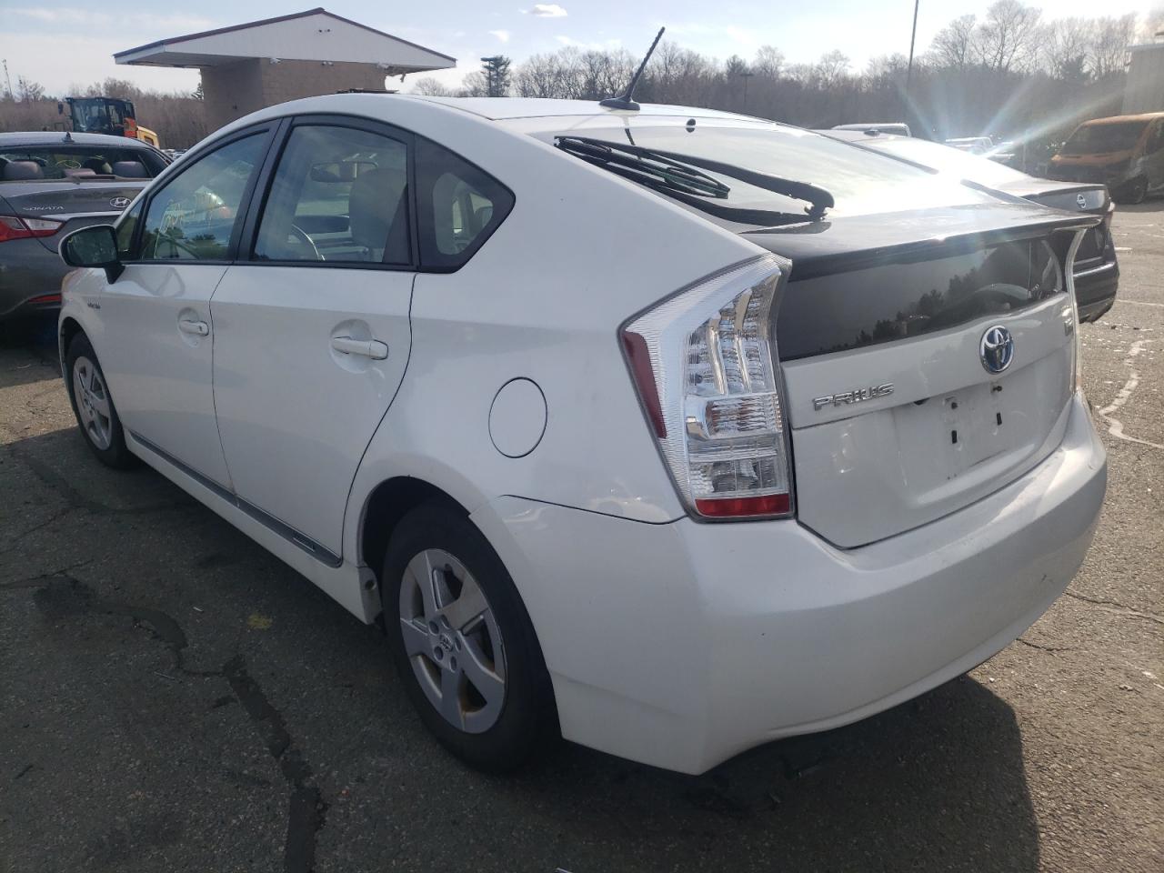 Photo 3 from auction – 2010 TOYOTA PRIUS with VIN JTDKN3DU7A0196237