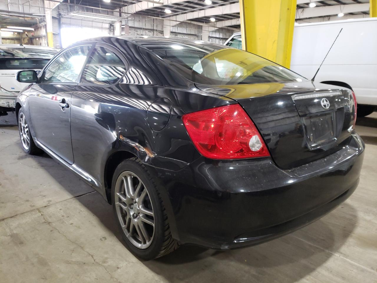 Photo 3 from auction – 2007 TOYOTA SCION TC with VIN JTKDE177770161881