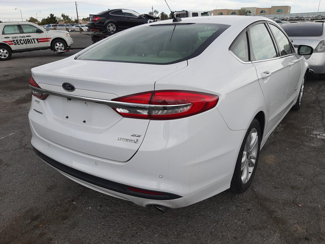 Photo 4 from auction – 2018 FORD FUSION SE with VIN 3FA6P0LU7JR249522