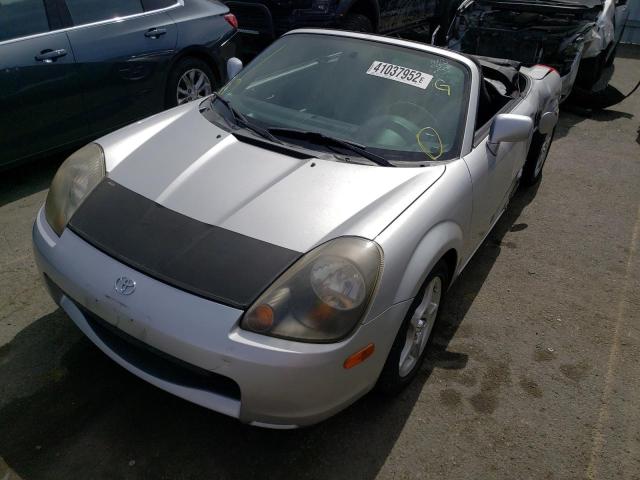 Photo 2 from auction – 2000 TOYOTA MR2 SPYDER with VIN JTDFR3209Y0017065