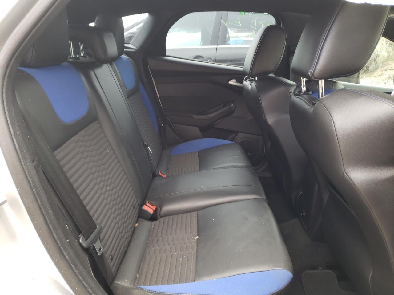 صورة رقم 6 من المزاد - 2014 FORD FOCUS ST مع VIN 1FADP3L97EL421346
