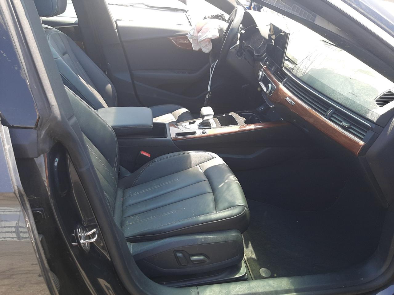 Photo 5 from auction – 2020 AUDI A5 PREMIUM with VIN WAUANCF51LA007089