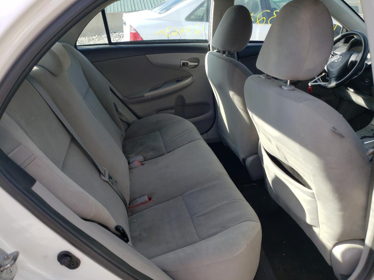 Photo 6 from auction – 2012 TOYOTA COROLLA with VIN 5YFBU4EE3CP031567